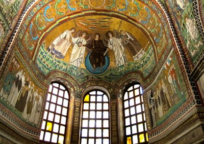 Basílica de São Vital, 546-548. Parte interna.