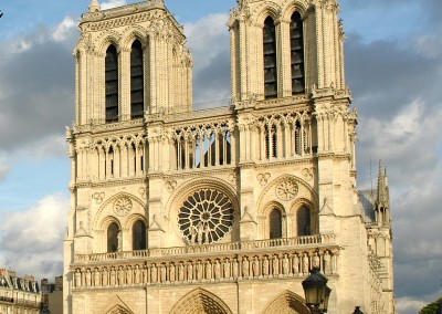 Catedral de Notre Dame, Paris, 1163-1345.